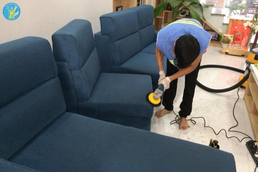 Dịch vụ giặt ghế sofa (4) Dịch vụ giặt ghế sofa (4)