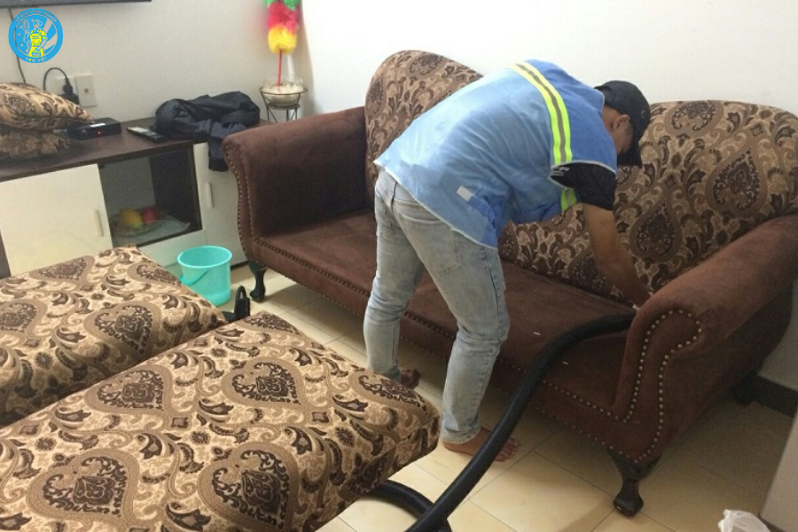 Dịch vụ giặt sofa (4) Dịch vụ giặt sofa (4)