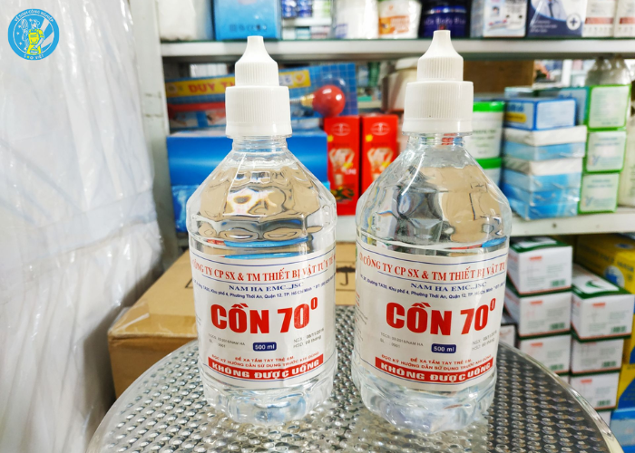 Vệ sinh thảm bị nấm mốc (6) Vệ sinh thảm bị nấm mốc (6)