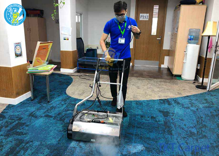 Dịch vụ làm sạch vết bẩn thảm (4)