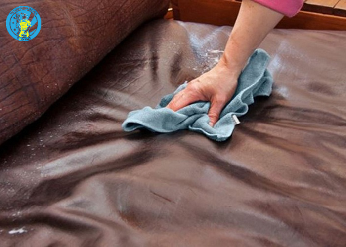 Làm sạch ghế sofa bị mốc (3) Làm sạch ghế sofa bị mốc (3)