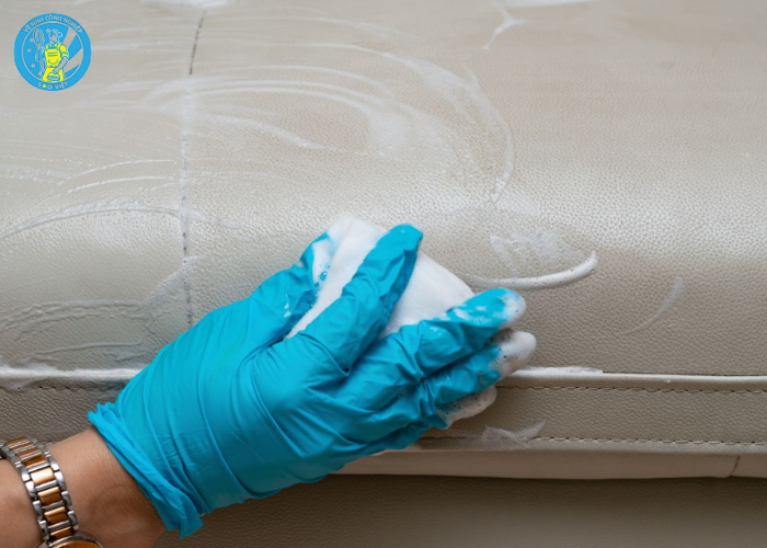 tẩy mực trên ghế sofa (5) tẩy mực trên ghế sofa (5)