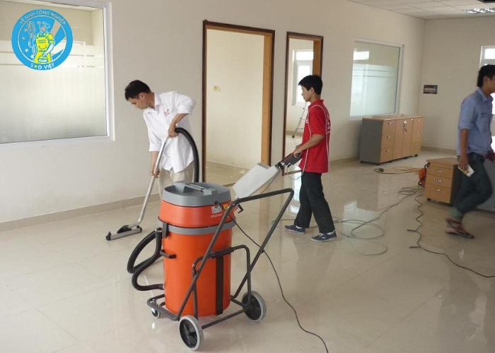 Vệ sinh công nghiệp cho chung cư (2)