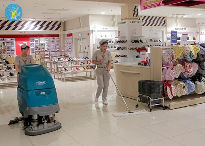 Vệ sinh công nghiệp cho siêu thị (1)