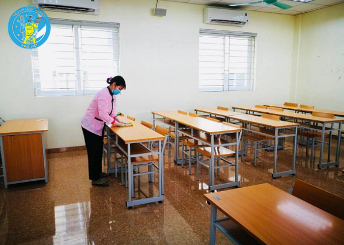 Vệ sinh công nghiệp cho trường học (4)