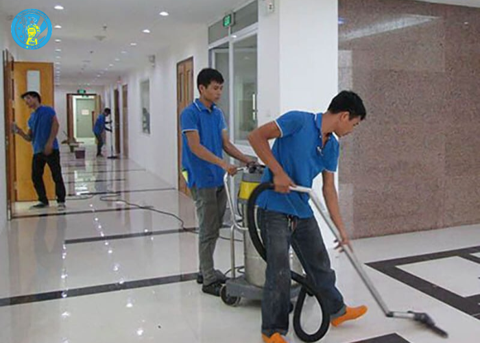 Vệ sinh công nghiệp cho văn phòng (3)