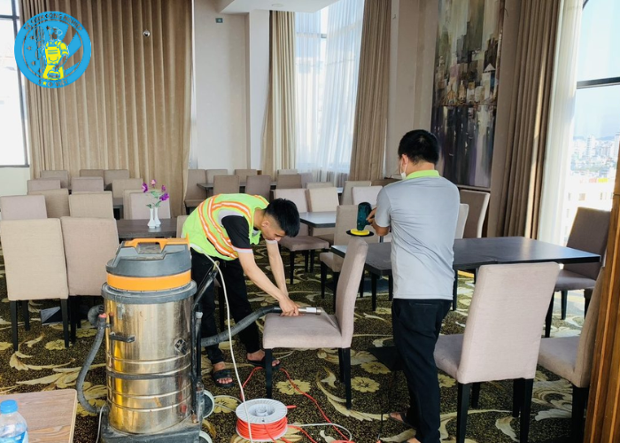 dịch vụ giặt sofa cho nhà hàng (6)