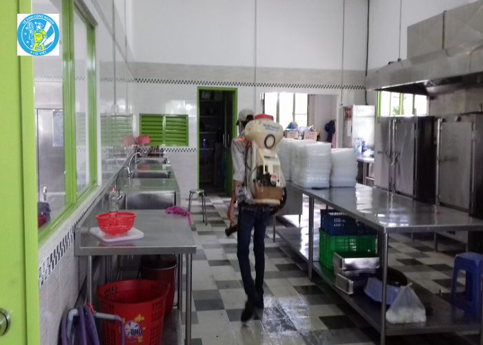 Phun muỗi Hà Tĩnh (3)